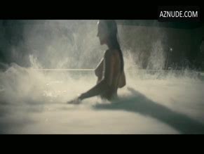 LAURA MITCHELL Nude AZNude