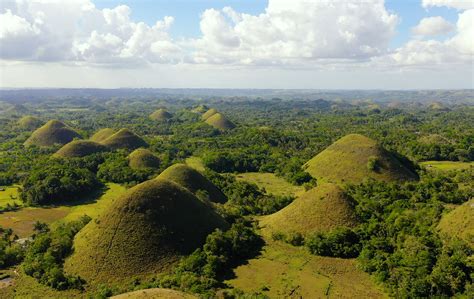 Chocolate Hills. The pearl of Bohol - Kahibalo Foundation