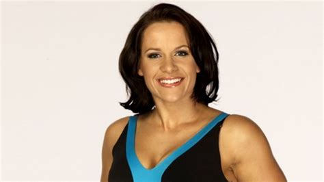 Wwe Raw News Hall Of Famer Molly Holly Rumored To Return As Wwe
