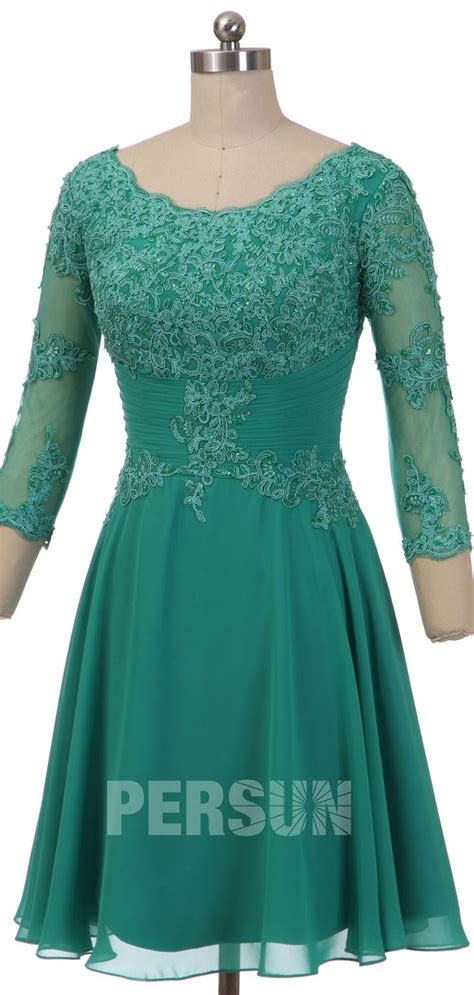 Robe Courte De Soirée Grise Appliquée Pour Mariage Avec Manche Trois