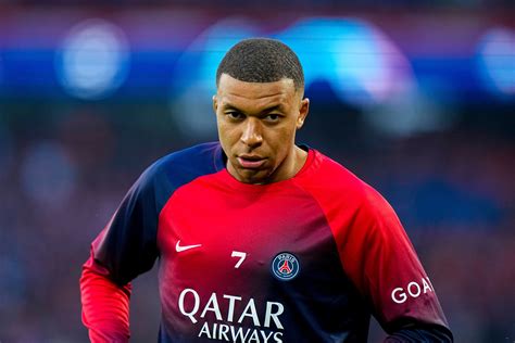 Succession de Mbappé Les plans du PSG ruinés par Benzema