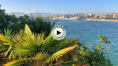 Una Mirada Al Sardinero Desde La Senda De Matale As El Tomavistas De