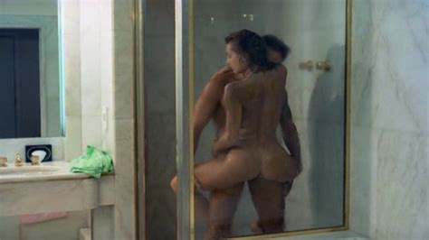 Naked Wanda Mendres In Police Des Moeurs
