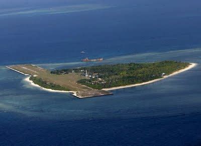 Philippines claims Thitu Island (Đảo Thị Tứ) in South China Sea