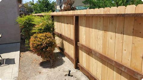 6 Inspiring Cedar Fence Ideas Designs For 2023