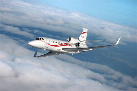 The Falcon 900lx A Versatile Aircraft With 3 Jet Engines Can Combine