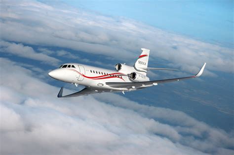 Falcon 900LX triréacteur efficace en courts et longs segments de vol