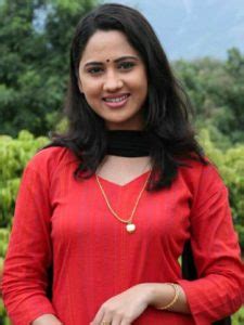 Miya George Hot Navel Saree Images Jeans Bikini Hd Photos