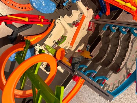 Riesen Hot Wheels Set Parkgarage Etc Gebraucht In Rupperswil F R Chf Nur Abholung Auf