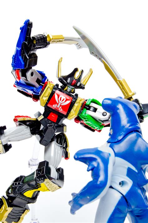 Super Megaforce Retrofire Legendary Megazord Gallery By Conundrum