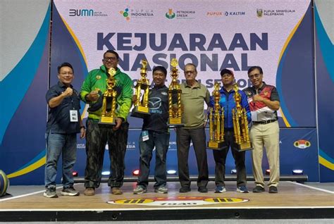 Jabar Juara Umum Kejurnas Angkat Besi Republika Online