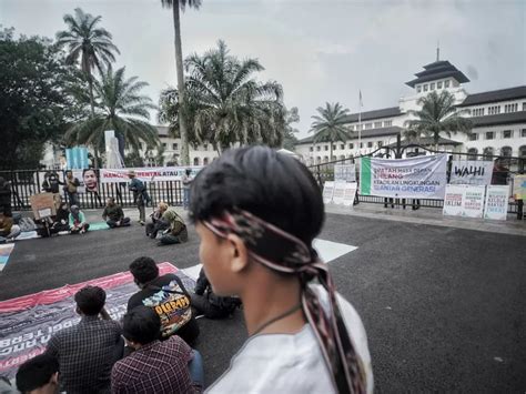 Aksi Peduli Lingkungan Hidup Di Bandung