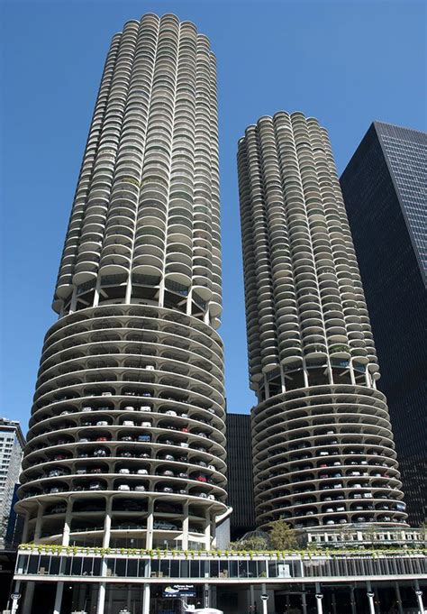 Marina City Skyscrapers Architecture Landmark Britannica