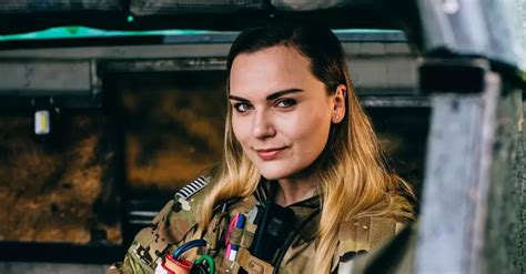 Зеленський посмертно нагородив парамедика Ірину Цибух орденом За ...