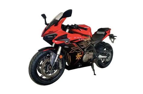 The QJ Motor 600 RR brings hope for a four-cylinder Benelli SuperSport ...