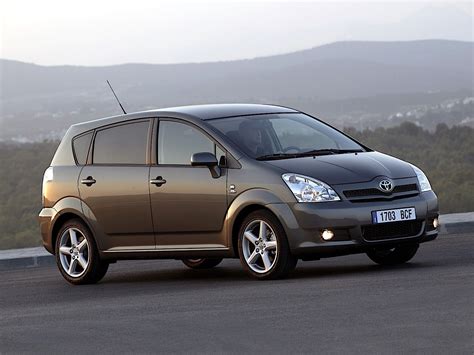 2004 Toyota Corolla Verso Ar10 Specs Performance And Photos
