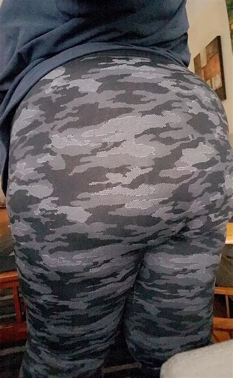 Can You See My Ass Through The Camouflage Scrolller