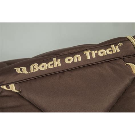 Tapis De Selle Pour Cheval Back On Track Night Collection