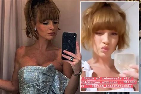 Elton John S War With Drugs Sex And Bulimia And His 20 Cockle Pot Breakfast Mirror Online