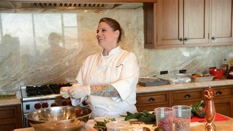 Hell S Kitchen Winner Nona Johnson Talks About Her Time On The Show