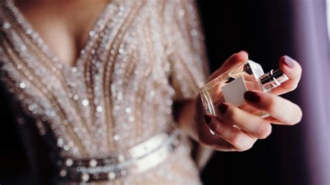 Los Perfumes De Mujer Con Los Aromas Más Ricos De Toda La Historia