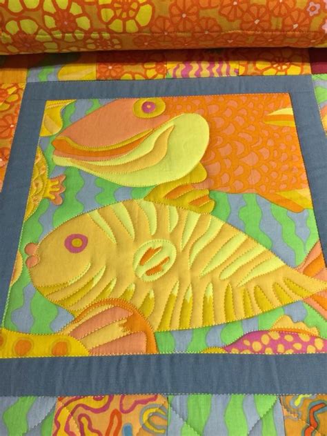 Vibrant Fish Quilt For A Stunning Guest Room