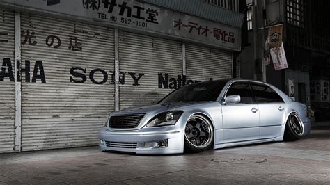 Slammed Car Wallpaper