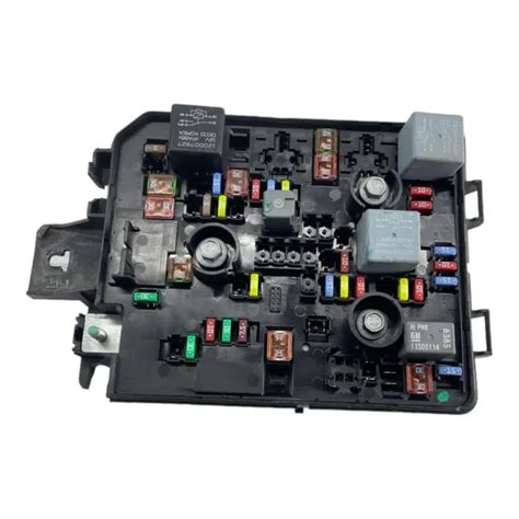 RELAIS DE BOÎTE à fusibles Opel Corsa E module BSI 39036044 EUR 69 99