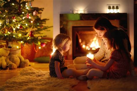 A Simple Advent Calendar for Families - Anchored Women