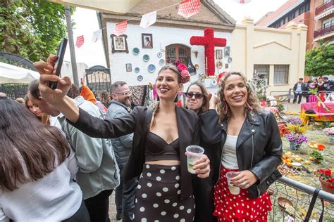 Festividad en Granada 48 horas de fiesta para el Día de la Cruz y