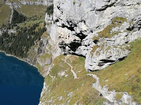 Fründenschnur Klettersteig über Dem Oeschinensee Wanderungen Und