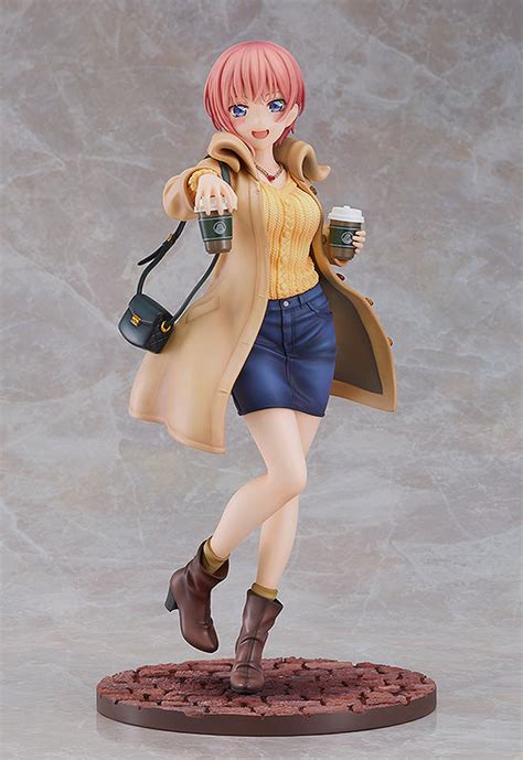 Good Smile Company Ichika Nakano: Date Style Ver. 1/6 Scale Figure ...