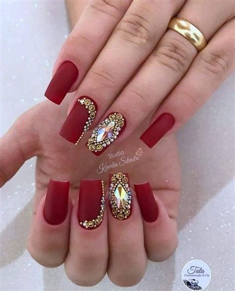 Pin By Aixa Medina On Nail Design Ideas Nail Art Bling Nails Nail