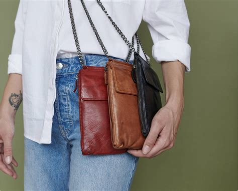 Best Leather Crossbody Bags Of Fall Season Latico Leathers