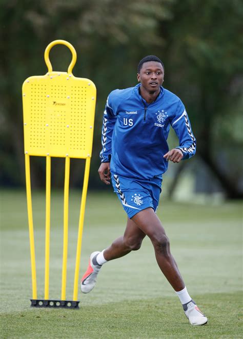 Ex Rangers Star Andy Hallidays Brutal Umar Sadiq Training Slapdown