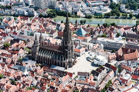 Ulm Von Oben Stadtansicht Des Innenstadtbereiches Mit Ulmer M Nster