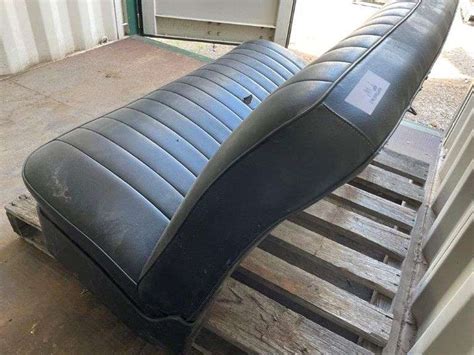 Vinyl Bench Seat Tvaa Pty Ltd Ta Tomkins Valuers And Auctioneers