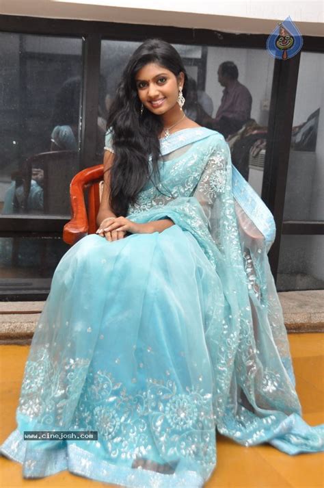 Anjana Hot Pics Photo 15 Of 50