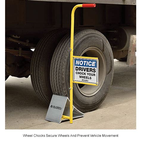 Dock & Truck Equipment | Chocks-Wheel & Tire | Global Industrial™ Aluminum Wheel Chock with ...