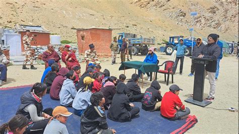 Mits Nss Volunteers Visit Border For Seema Darshan The Hindu