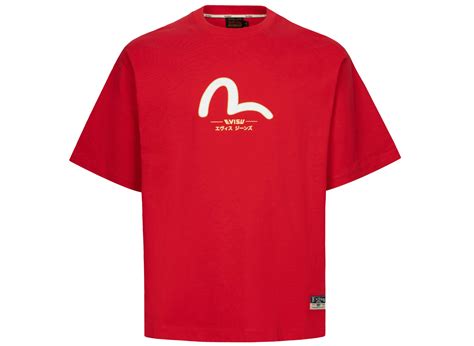 Evisu Daicock And Gold Kamon Print Relax Fit T Shirt In Red Oneness