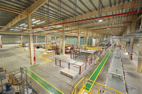 Saint Gobain Việt Nam ra mắt sản phẩm trần Vĩnh Tường có khả năng thanh