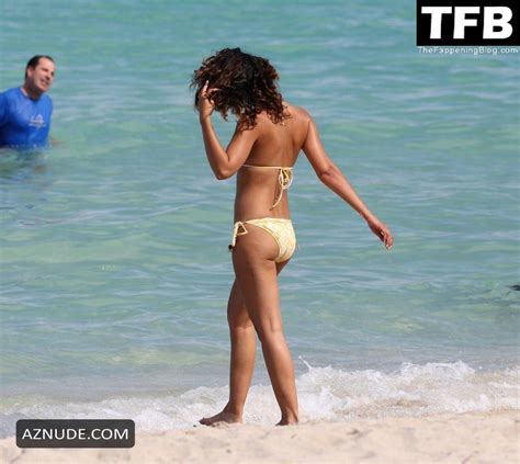 Emmanuelle Chriqui Nude And Sexy Photos Collection Aznude
