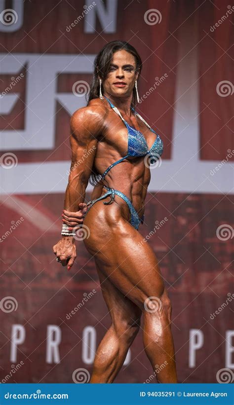 Buff Brazilian Babe Scores Big At Toronto Physique Battle Editorial Photo Image Of Convention