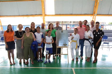 Nova Quadra Poliesportiva Inaugurada Na Emeb M Rio De Moura Em Ara Atuba