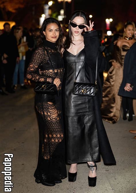 Dove Cameron Nude Leaks Photo Fapopedia