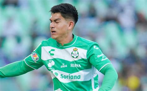 Club Santos Vladimir Loroña se olvida del Clausura 2024 y lanza