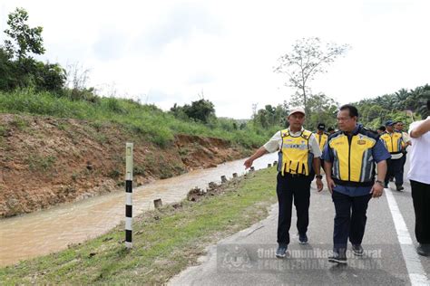 Route FT003 JB Endau Flood Prone KKR Official 13 Paul Tan S