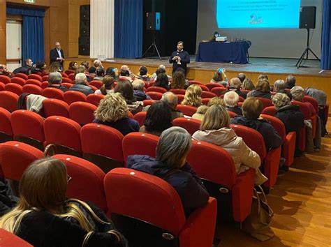 Mercoled Dicembre Presso Il Teatro Excelsior Di Passaggio Di Bettona