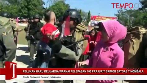 Pelukan Haru Keluarga Warnai Pelepasan Prajurit Brimob Satgas